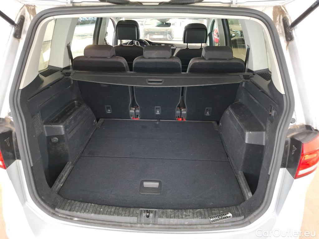  Volkswagen  Touran  Life Business 2.0 TDI 150CV BVA7 E6d #7