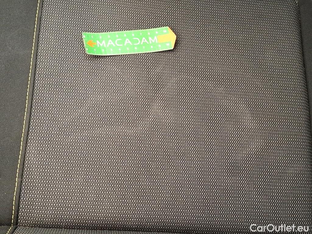  Citroen  C3  Société Feel 1.2 PureTech 80CV BVM5 E6d #18