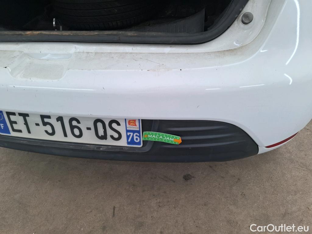  Renault  Clio  IV Air 1.5 dCi 75CV BVM5 E6 #12