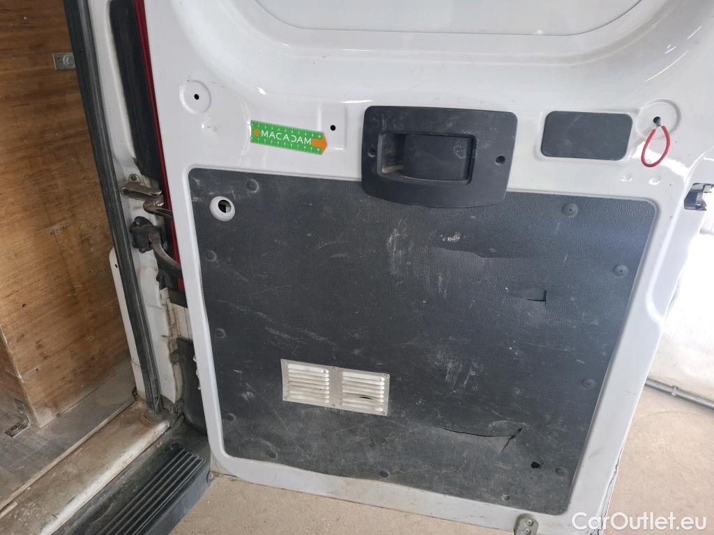  Citroen  Jumper  Fourgon Grand Volume 33 L2H2 Club BlueHDi 140 Start&Stop 140CV BVM6 #21