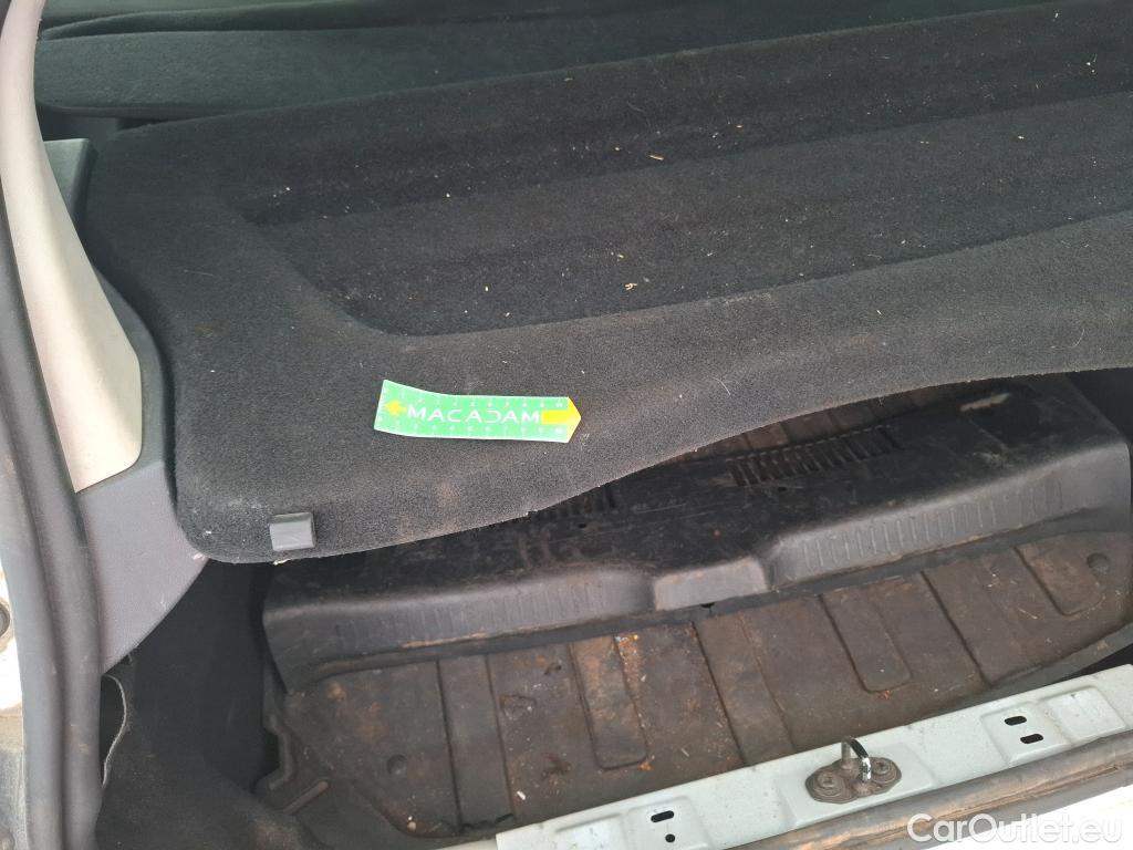  Renault  Clio  IV Air 1.5 dCi 75CV BVM5 E6 #88