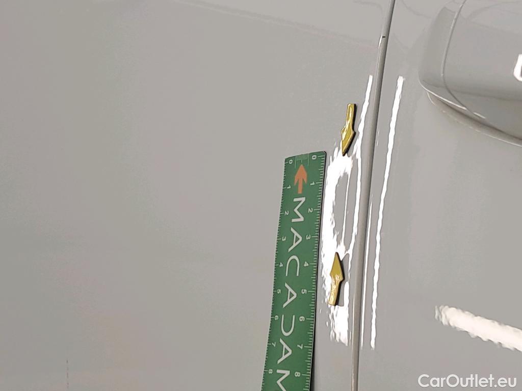  Renault  Clio  V Business Réversible 1.5 dCi 100CV BVM6 E6d #15