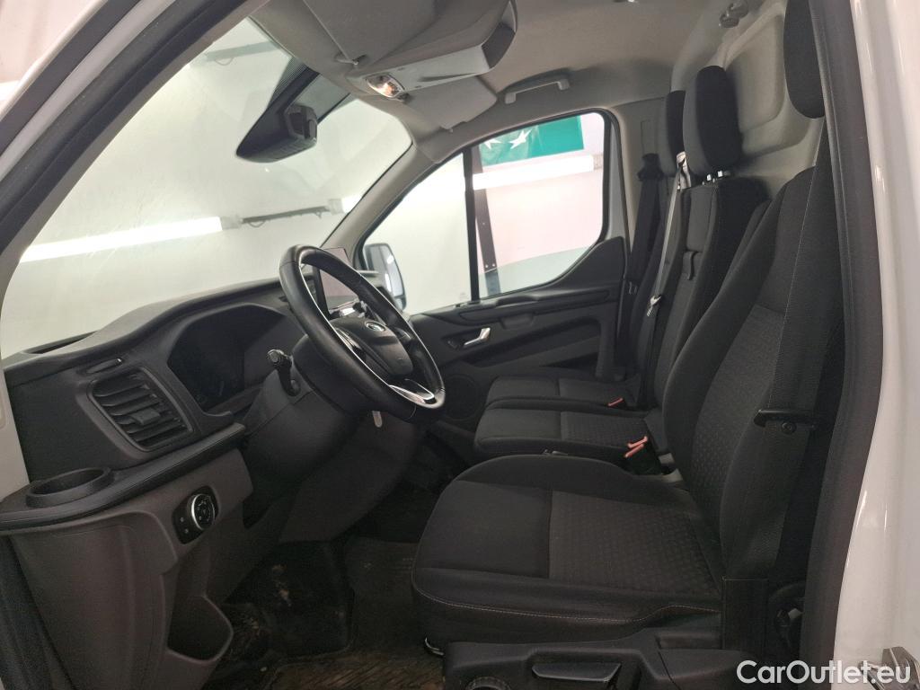 Ford  Transit FORD  Custom / 2018 / 4P / Fourgon tôlé 2.0 ECOBLUE 130 320 L2H1 AUTO TREND BUS #34