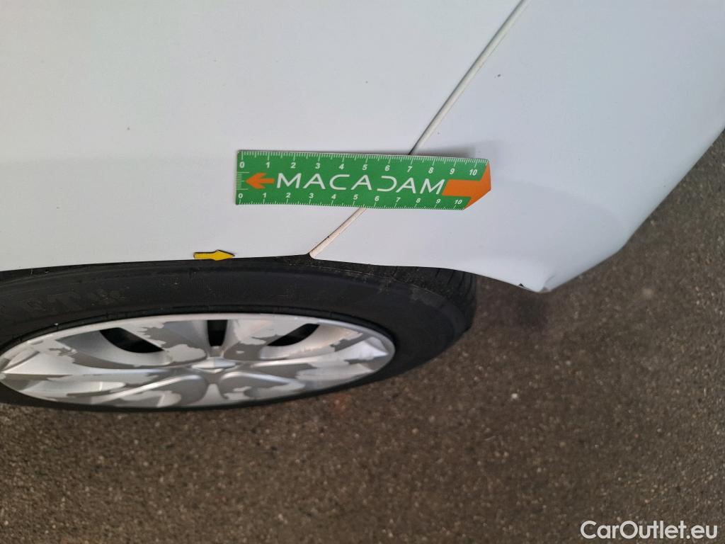  Renault  Clio  IV Air MediaNav 1.5 dCi 75CV BVM5 E6 #27