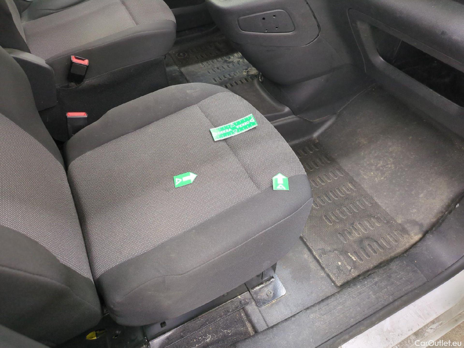  Citroen  Berlingo  Fourgon Club XL 950 1.5 BlueHDi 100CV BVM5 E6dT #7