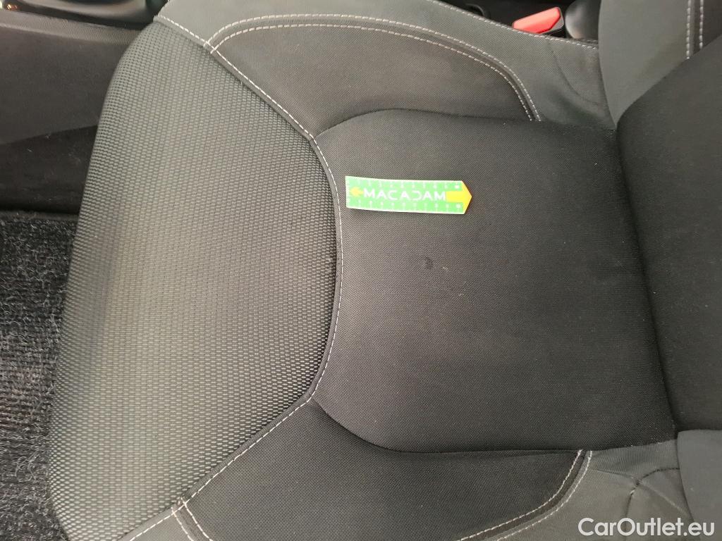  Renault  Clio  IV Air MediaNav 1.5 dCi 75CV BVM5 E6 #29