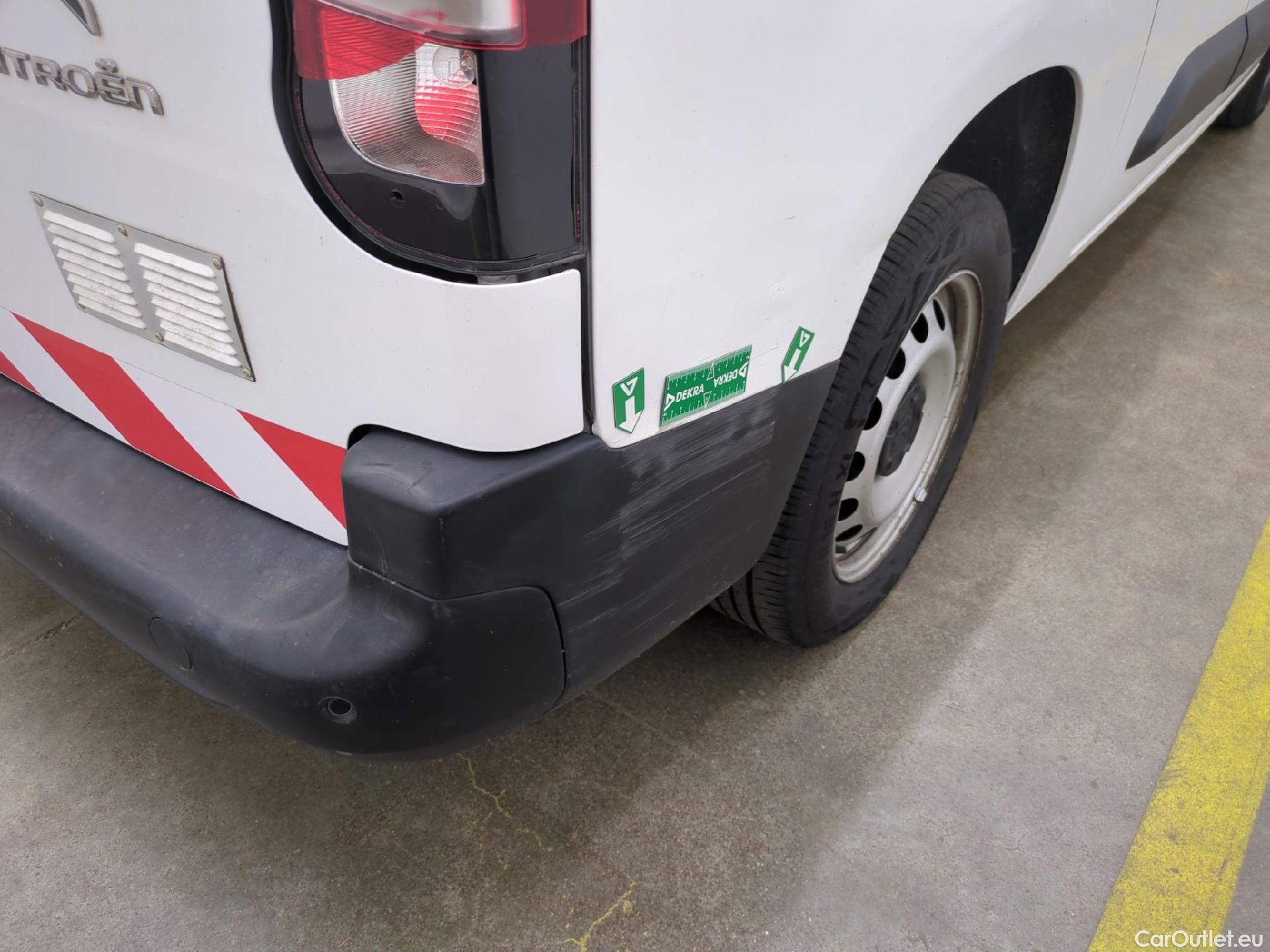  Citroen  Berlingo  Fourgon Club XL 950 1.5 BlueHDi 100CV BVM5 E6dT #24