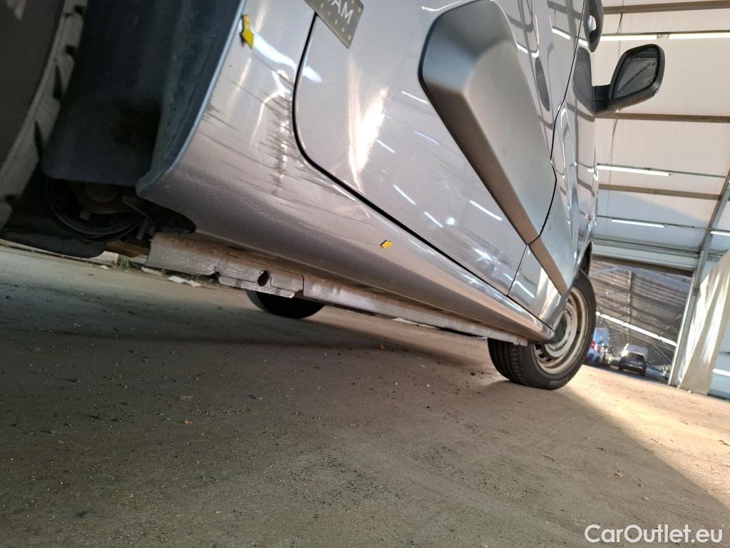  Citroen  Berlingo CITROEN  Van 2018 4P Fourgonnette Taille M 650kg BlueHDi 100 BVM Club #5
