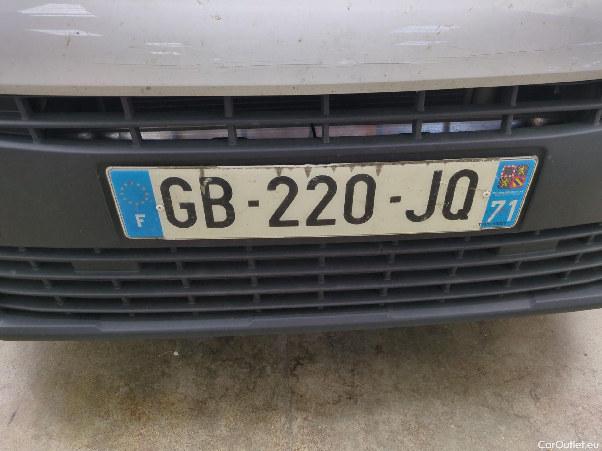  Citroen  Berlingo  Fourgon Club XL 950 1.5 BlueHDi 100CV BVM5 E6dT #15