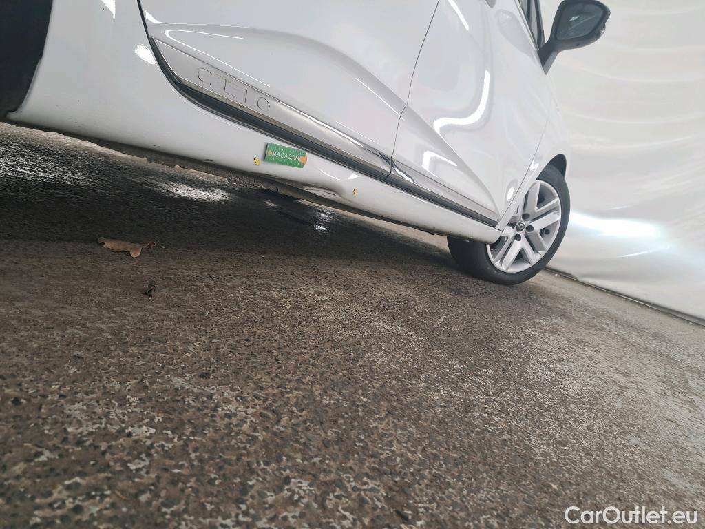  Renault  Clio  V Business Réversible 1.5 dCi 100CV BVM6 E6d #1