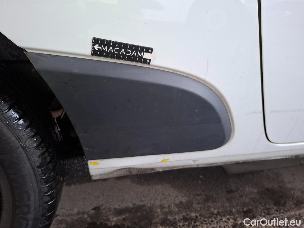  Renault  Kangoo  II Express Maxi Extra (Série Spéciale) 1.5 dCi 95CV BVM6 E6dT #12
