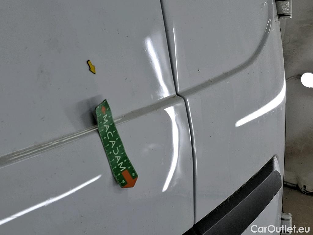  Renault  Kangoo RENAULT  / 2021 / 4P / Fourgonnette GD CONFORT - BLUE DCI 95 #23