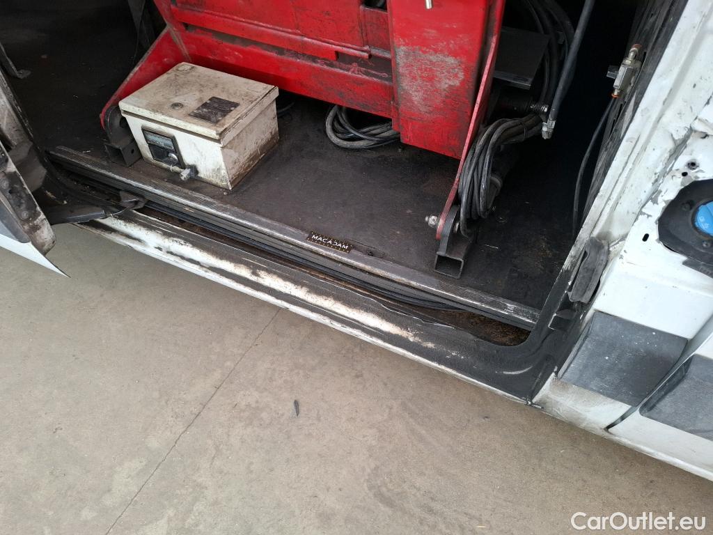  Renault  Master  Fourgon L2H2 3 5 Grand Confort dCi 130CV BVM6 E6 #40