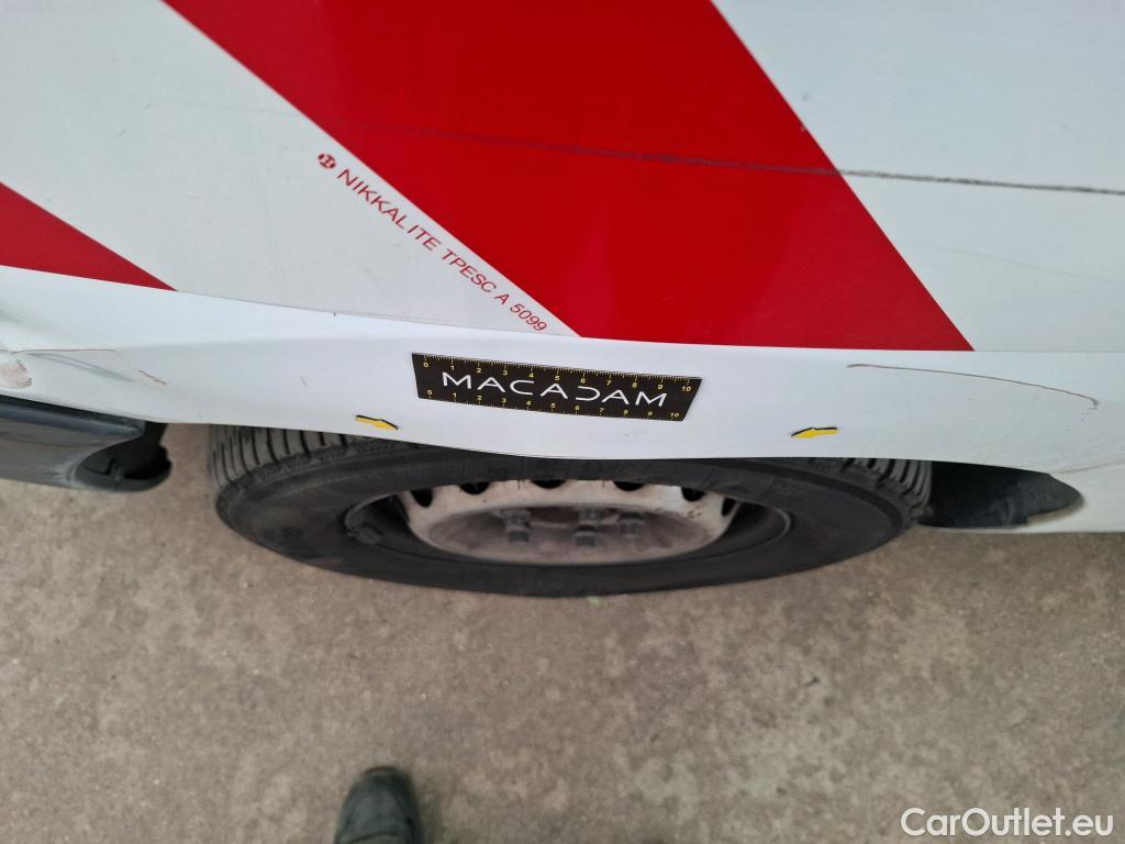  Renault  Master  Fourgon L2H2 3 5 Grand Confort dCi 130CV BVM6 E6 #27