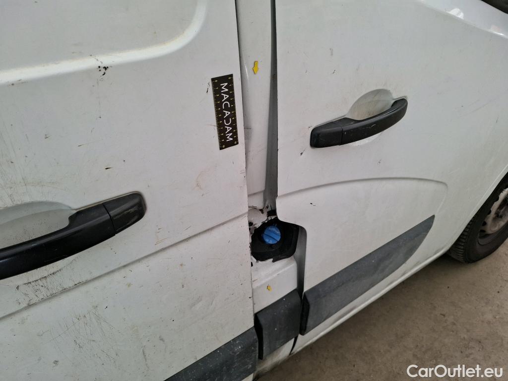  Renault  Master  Fourgon L2H2 3 5 Grand Confort dCi 130CV BVM6 E6 #36