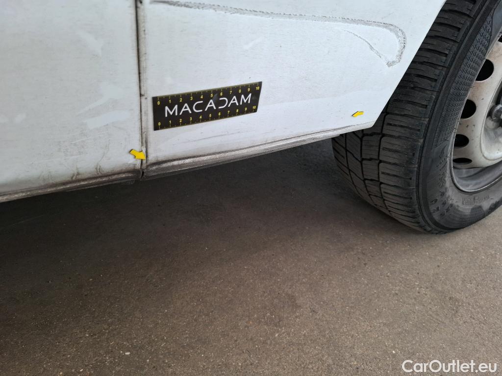 Renault  Master  Fourgon L2H2 3 5 Grand Confort dCi 130CV BVM6 E6 #32