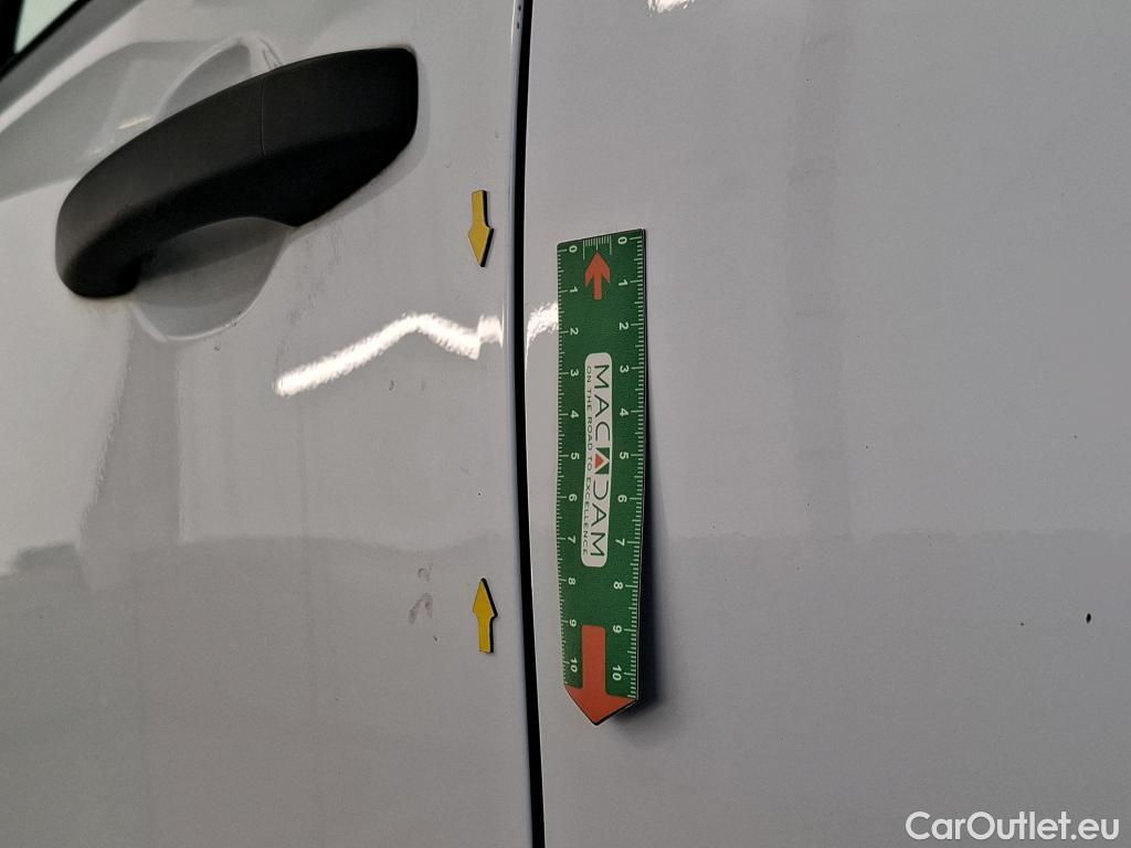  Renault  Kangoo RENAULT  / 2021 / 4P / Fourgonnette GD CONFORT - BLUE DCI 95 #10