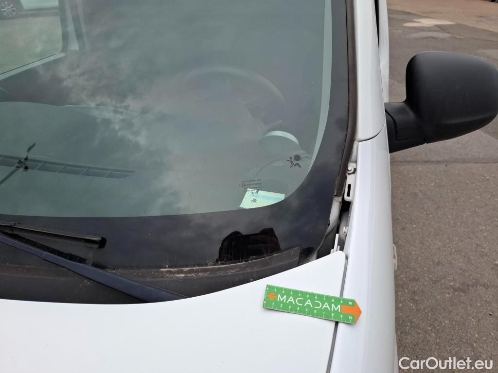  Renault  Kangoo  II Express Maxi Extra (Série Spéciale) 1.5 dCi 95CV BVM6 E6dT #31
