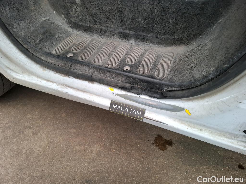  Renault  Master  Fourgon L2H2 3 5 Grand Confort dCi 130CV BVM6 E6 #46