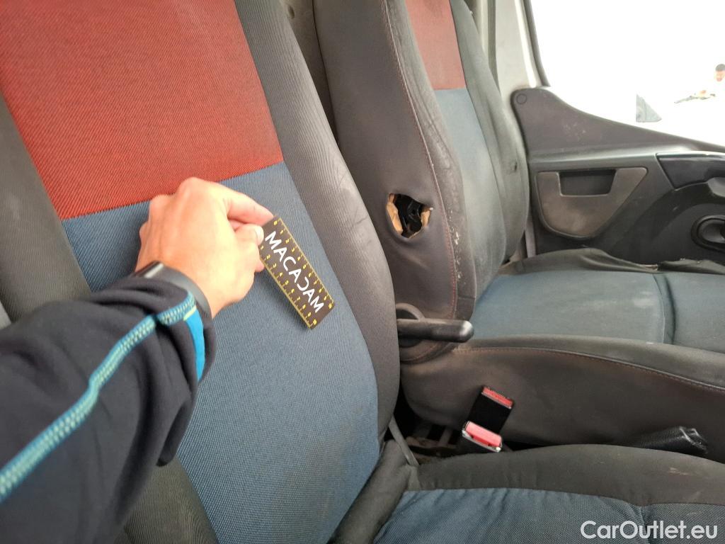  Renault  Master  Fourgon L2H2 3 5 Grand Confort dCi 130CV BVM6 E6 #82