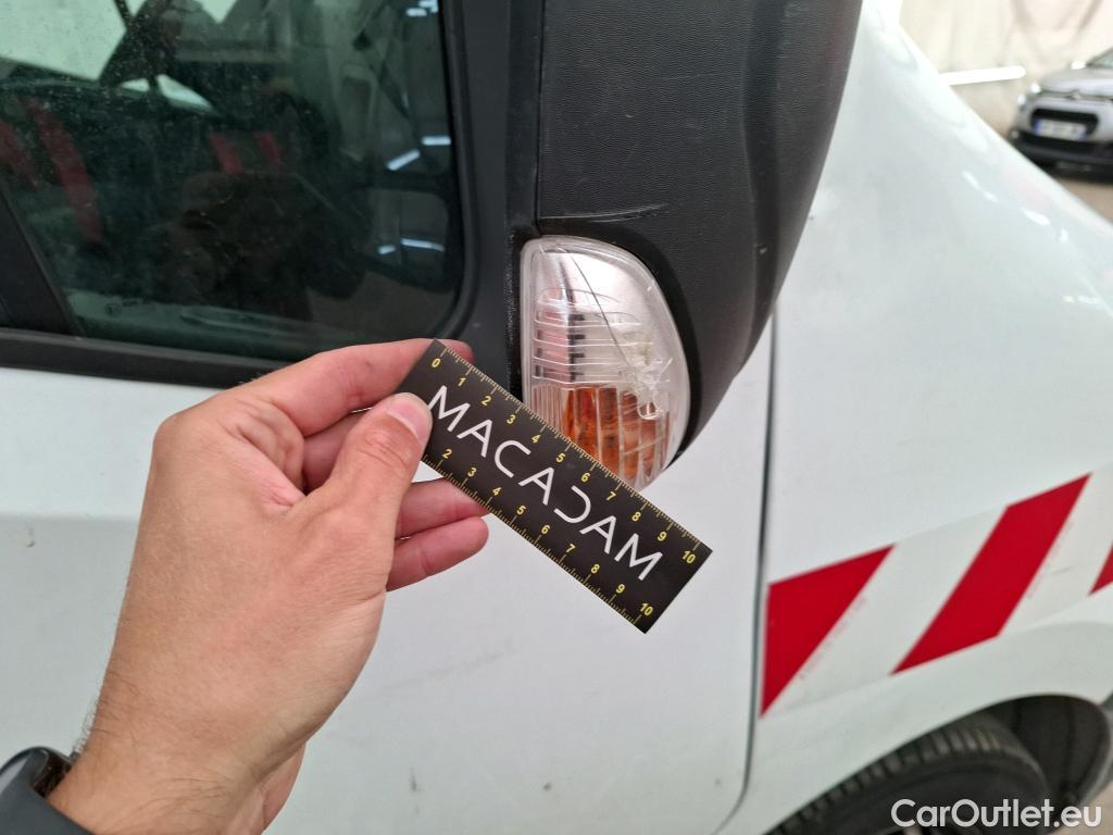  Renault  Master  Fourgon L2H2 3 5 Grand Confort dCi 130CV BVM6 E6 #51