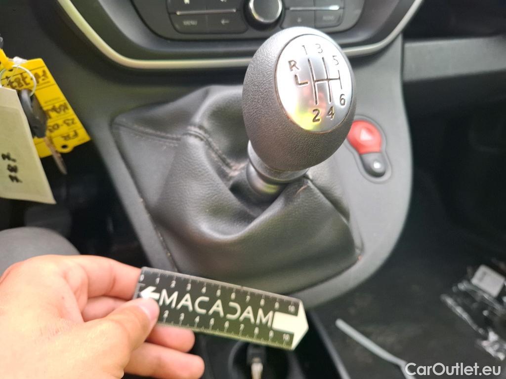  Renault  Kangoo  II Express Maxi Extra (Série Spéciale) 1.5 dCi 95CV BVM6 E6dT #35