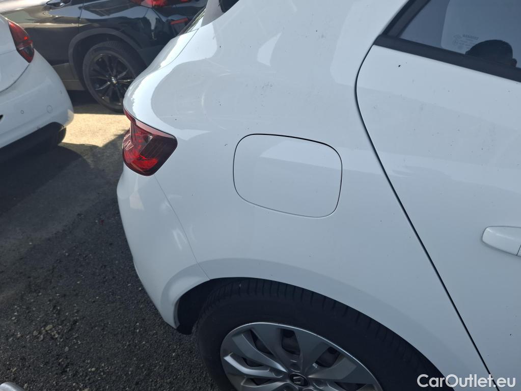  Renault  Megane  IV Berline 5pt. Société Air Nav Reversible 1.5 dCi 90CV BVM6 E6 #39