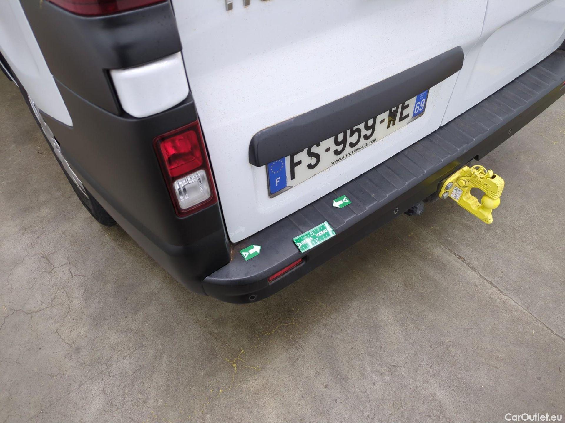  Renault  Trafic RENAULT  / 2019 / 4P / Fourgon tole FG GCF L1H1 1200 Energy dCi 145 #15