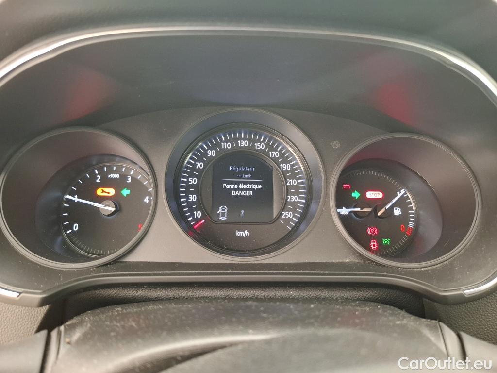  Renault  Megane  IV Berline 5pt. Société Air Nav Reversible 1.5 dCi 90CV BVM6 E6 #37