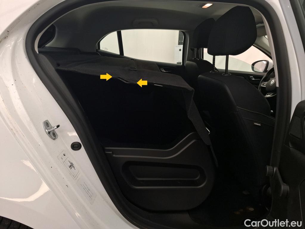  Renault  Megane  IV Berline 5pt. Société Air Nav Reversible 1.5 dCi 90CV BVM6 E6 #29
