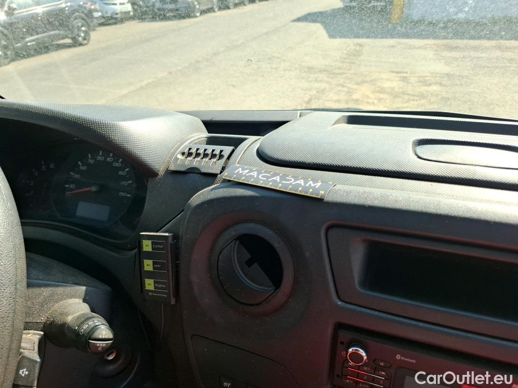  Renault  Master RENAULT  VU 4p Fourgon FG GCf Trac F3500 L3H2 dCi 130 Euro6 #77