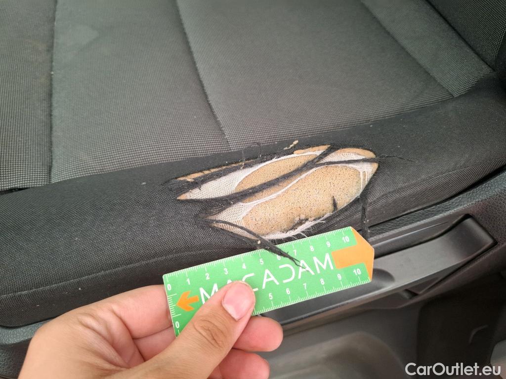  Volkswagen  Crafter VOLKSWAGEN  / 2017 / 4P / Fourgon tôlé 2.0 TDI 177 35 L3H3 BVA8 Business Line #2