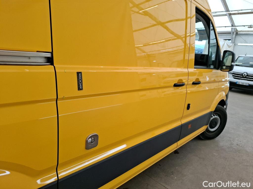  Volkswagen  Crafter  Fourgon Fourgon 35 mittlerer Radstand mit Hochdach FWD 2.0 #3