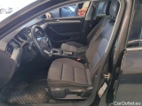  Volkswagen  Passat Volkswagen  Variant 2.0 TSI 190 KM DSG Business 5d #17