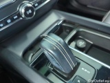  Volvo  XC60 Volvo  B4 Mild Hybrid Benzyna R-Design Auto 5d #35