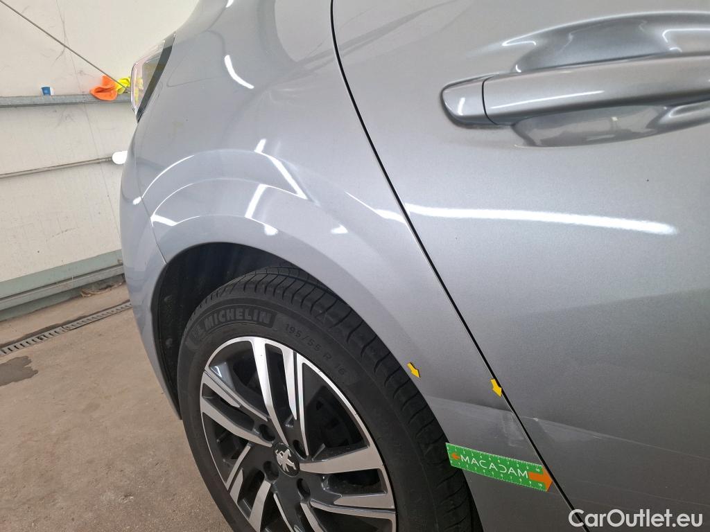  Peugeot  208  Allure Pack 1.2 PureTech 100CV BVM6 E6d #1