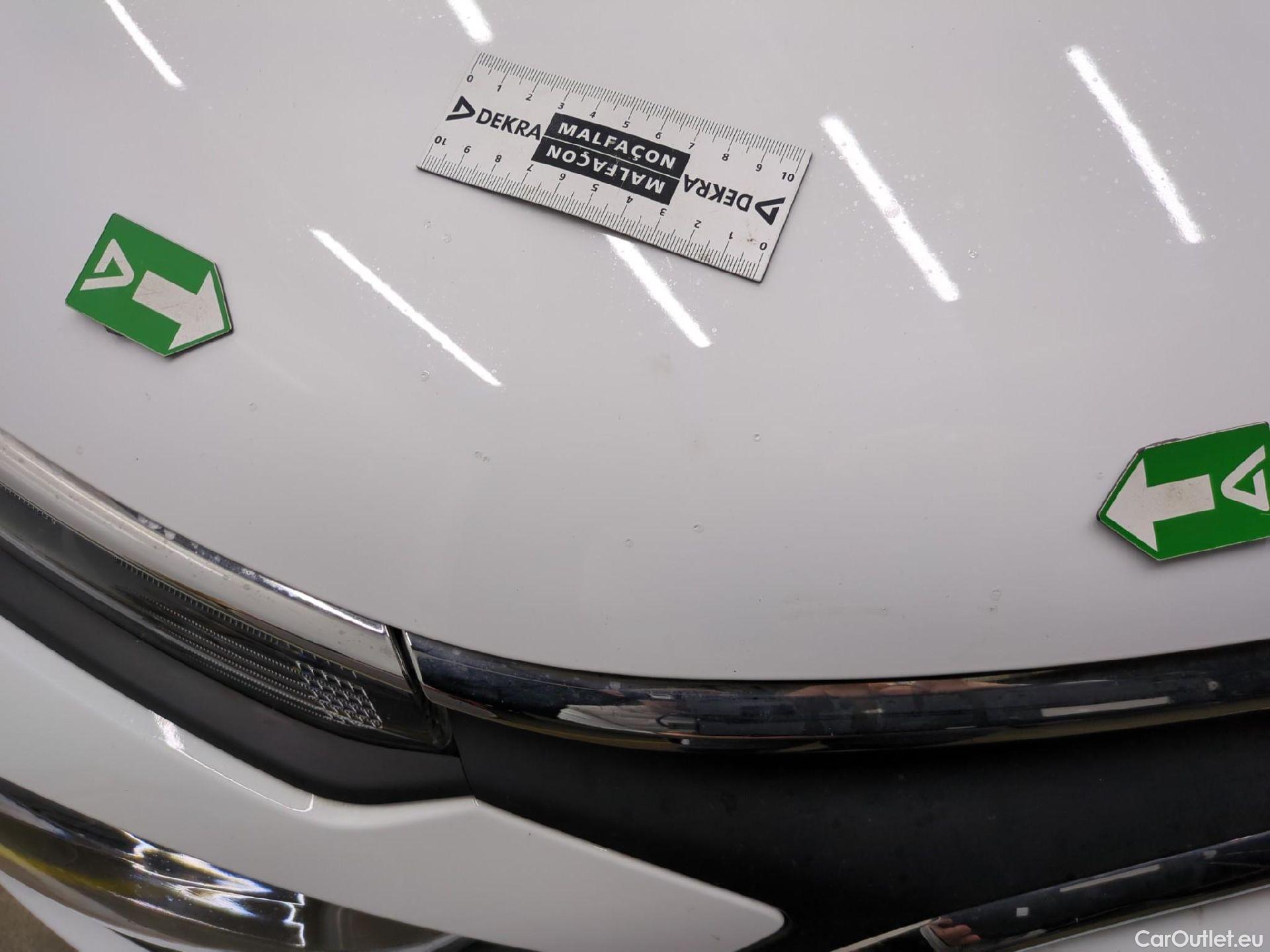  Citroen  C3  Shine 1.2 PureTech 110CV BVA6 6E #13