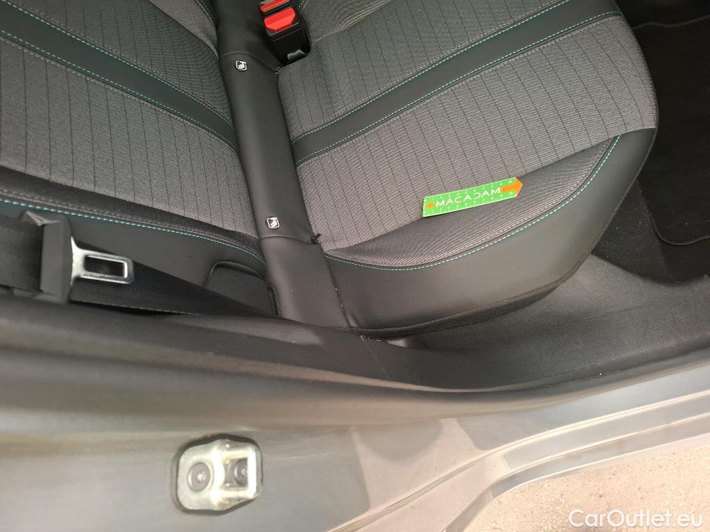  Peugeot  208  Allure Pack 1.2 PureTech 100CV BVM6 E6d #8