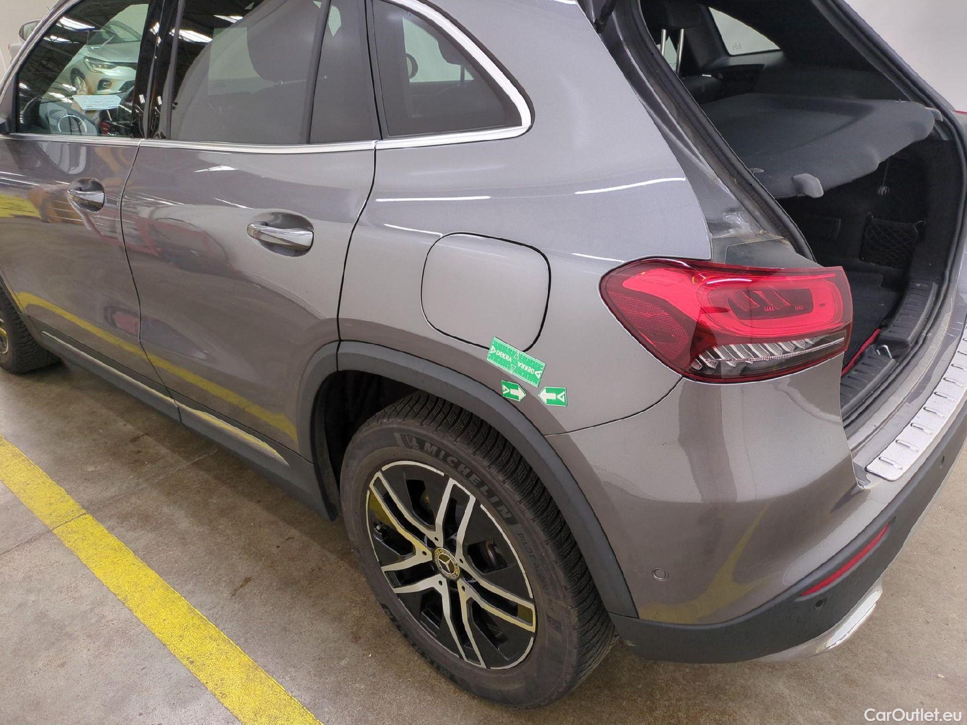  Mercedes  GLA MERCEDES-BENZ  / 2020 / 5P / SUV 1.3  250 e BUSINESS LINE DCT #15