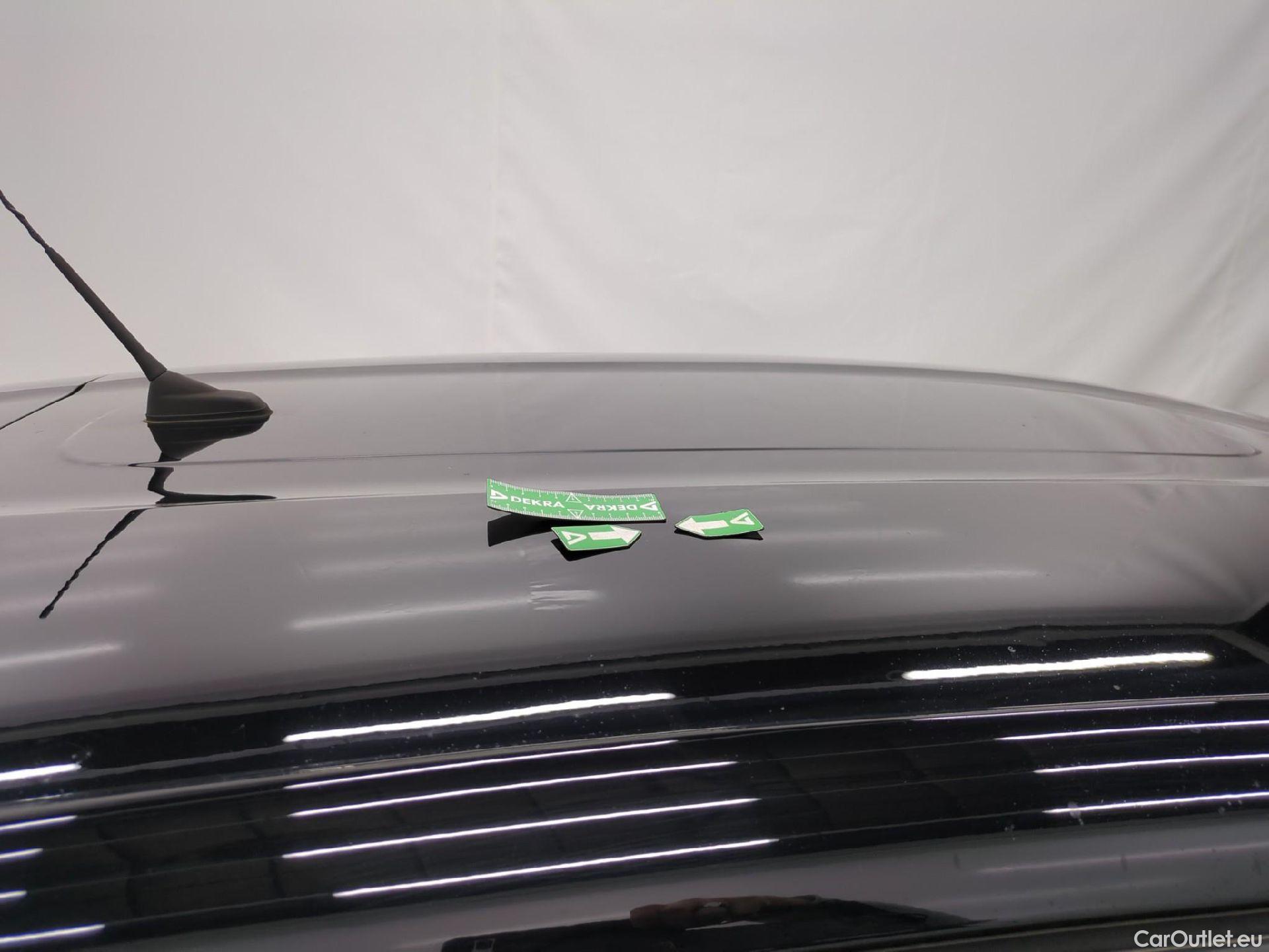  Citroen  C3  Shine 1.2 PureTech 110CV BVA6 6E #8