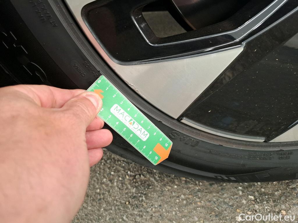  Volkswagen  ID.5  Pro 77kWh BVA #10