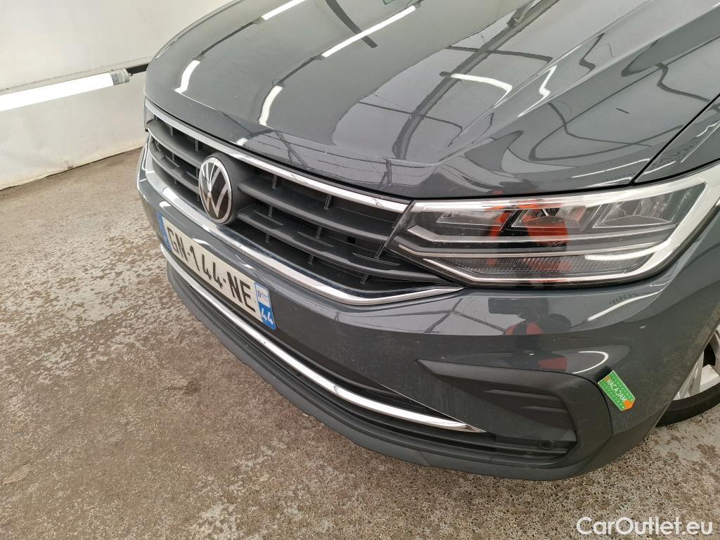  Volkswagen  Tiguan VOLKSWAGEN  / 2020 / 5P / SUV 1.5 TSI 150 DSG7 LIFE BUSI #86