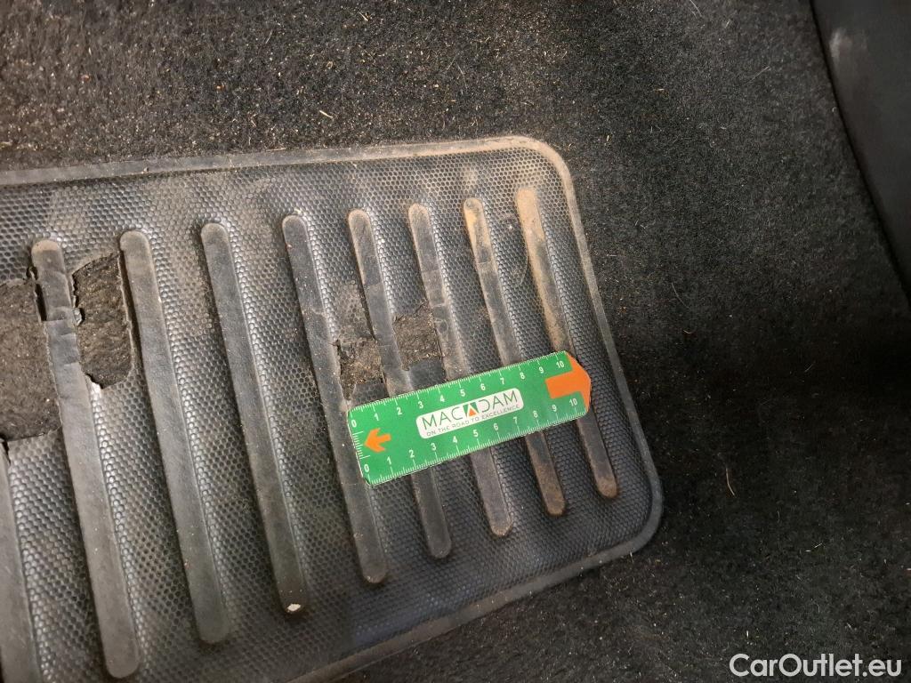  Citroen  C3  Société Feel Nav 1.2 PureTech 80CV BVM5 E6dT #5