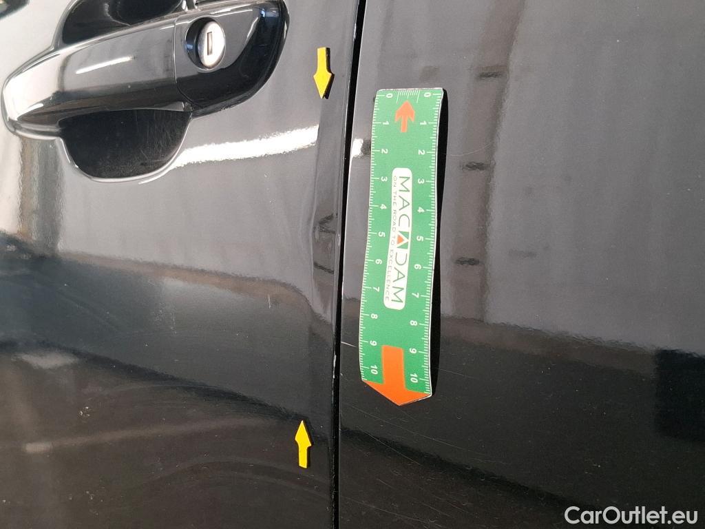  Citroen  C4 CITROEN  X / 2022 / 4P / Berline PureTech 130 S&S EAT8 Feel Pack #4