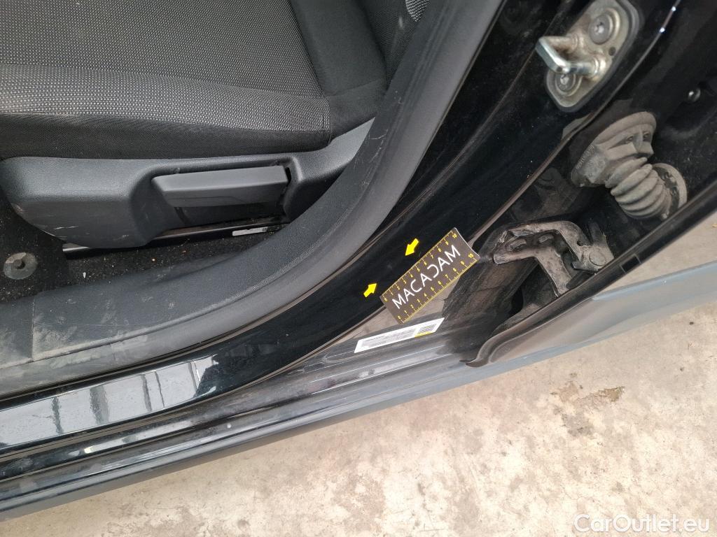  Citroen  C3  Feel Pack 1.2 PureTech 80CV BVM5 E6d #68