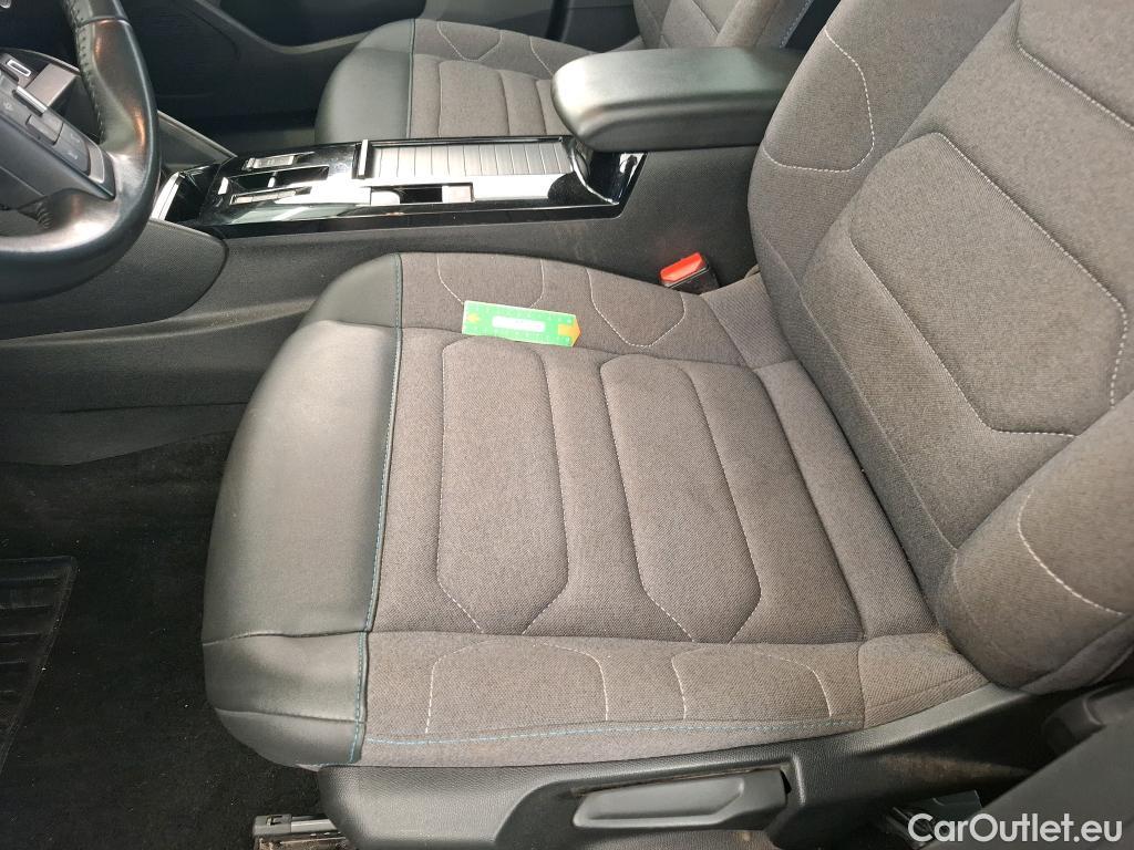  Citroen  C4 CITROEN  X / 2022 / 4P / Berline PureTech 130 S&S EAT8 Feel Pack #13