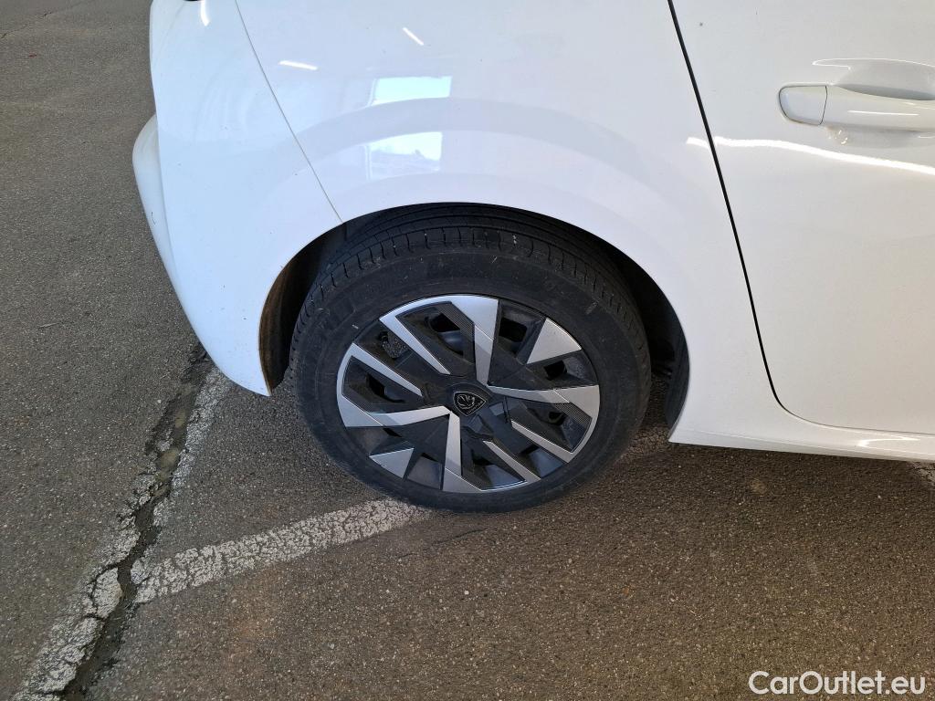  Peugeot  208  Active 1.2 PureTech 100CV BVM6 E6d #36