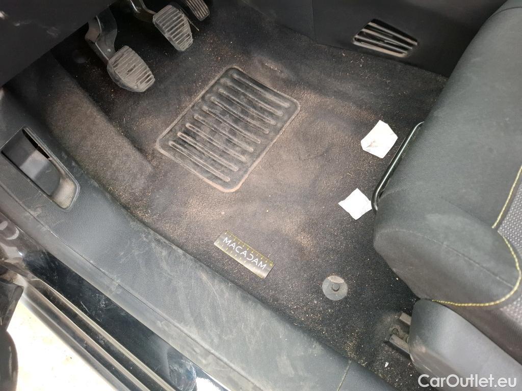  Citroen  C3  Feel Pack 1.2 PureTech 80CV BVM5 E6d #70