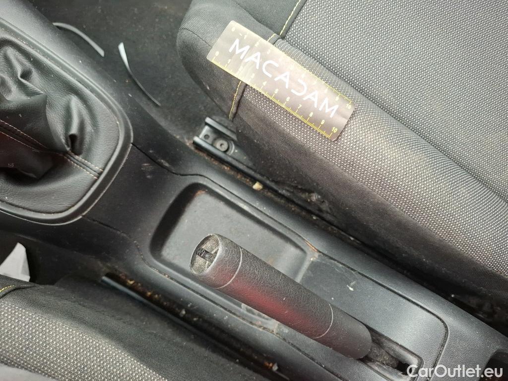 Citroen  C3  Feel Pack 1.2 PureTech 80CV BVM5 E6d #131