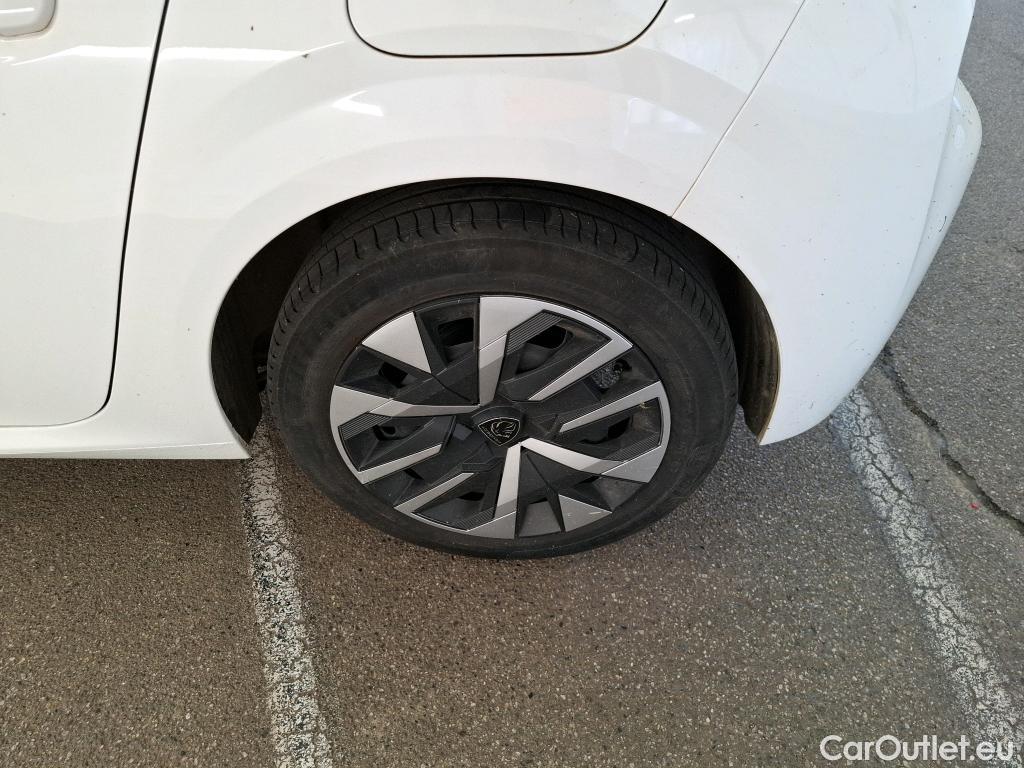  Peugeot  208  Active 1.2 PureTech 100CV BVM6 E6d #33